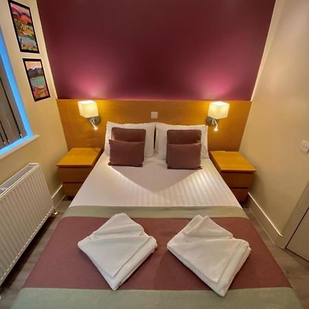 Holtwhites Hotel Enfield Luaran gambar